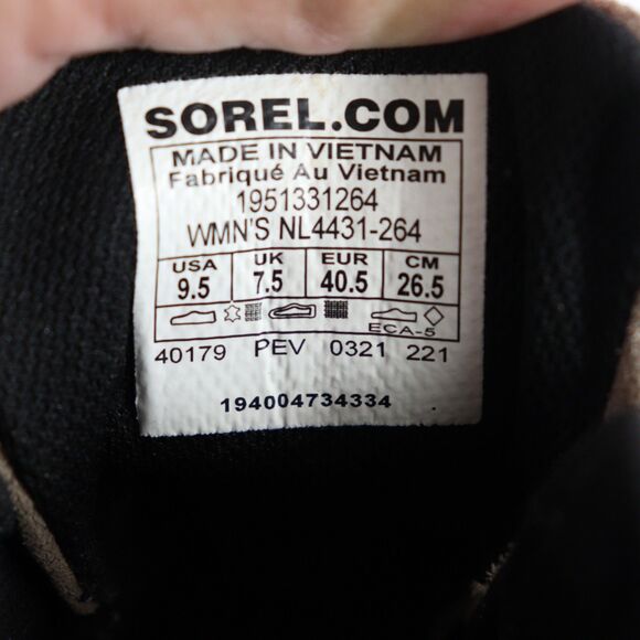 NWT Sorel Out and About III Classic Waterproof Boot 9.5 - Picture 8 of 9